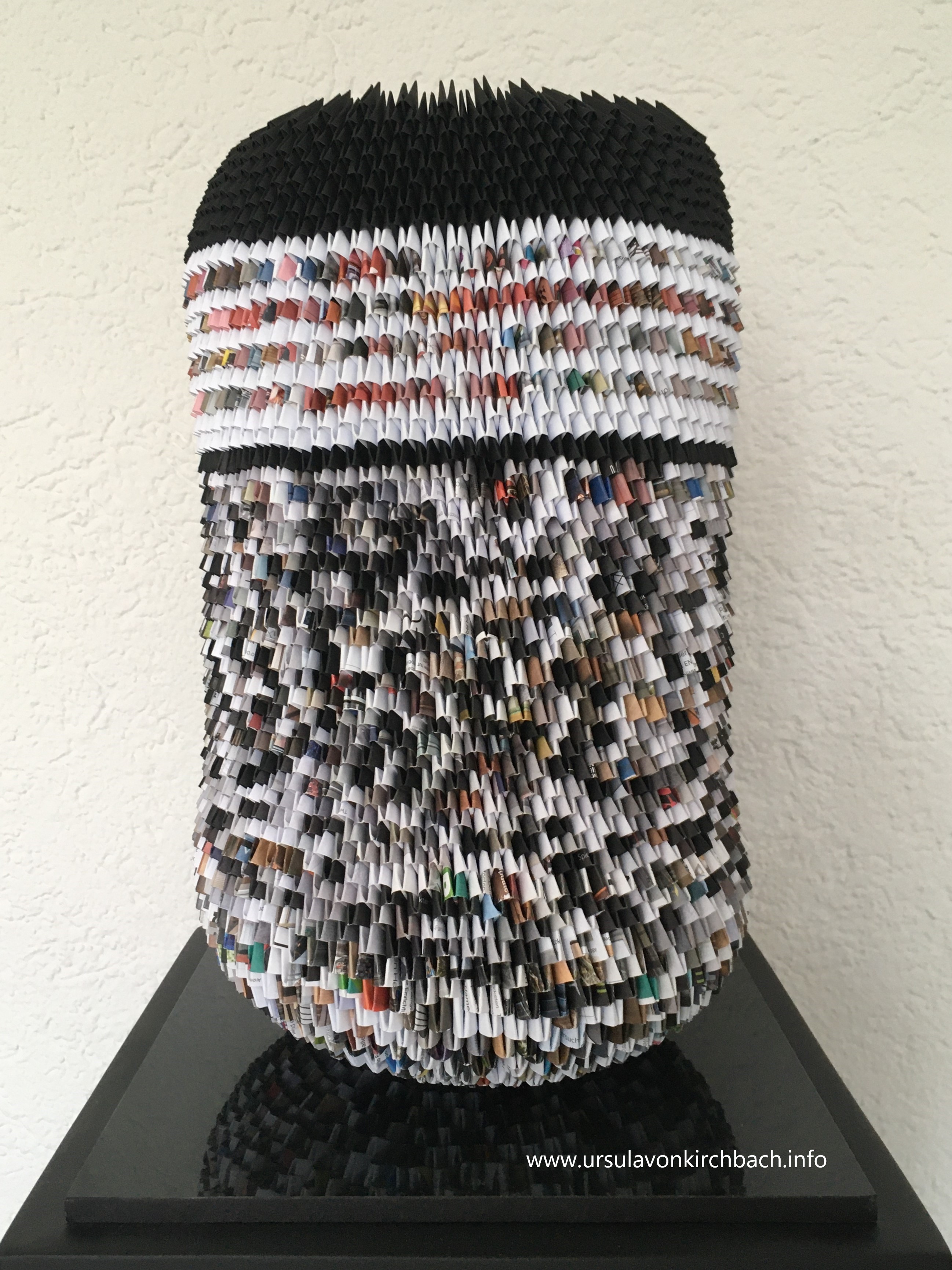 Papierobjekt Altpapier+w+s 2